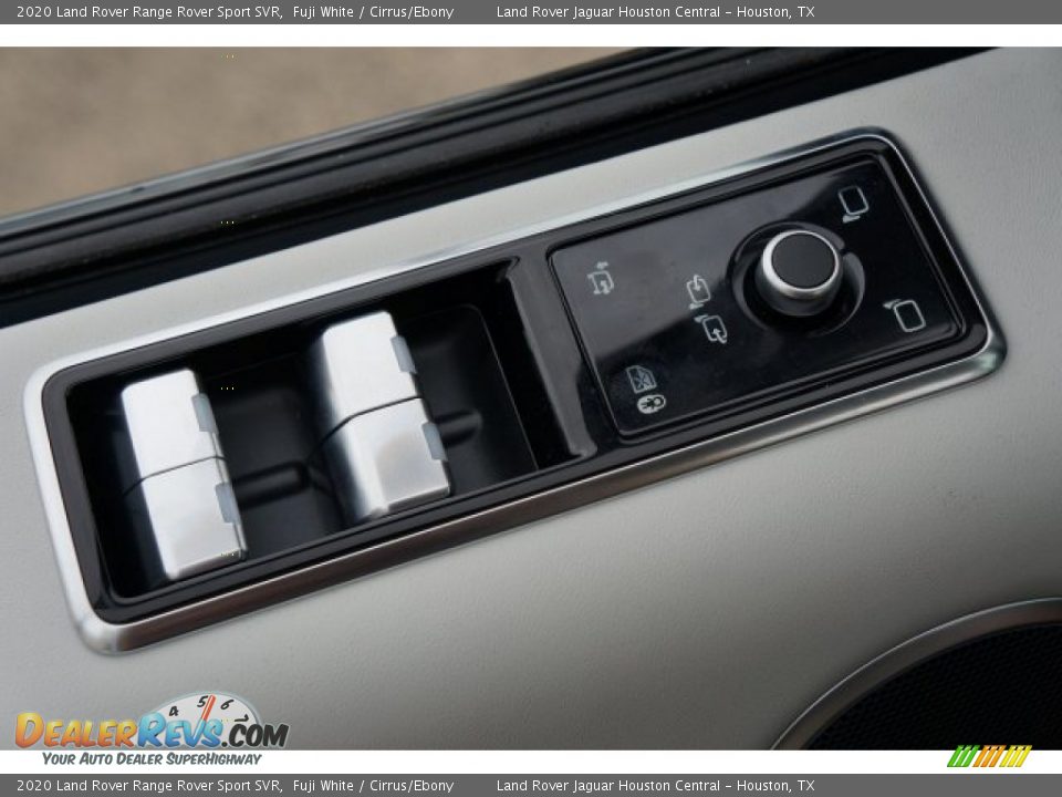Controls of 2020 Land Rover Range Rover Sport SVR Photo #24