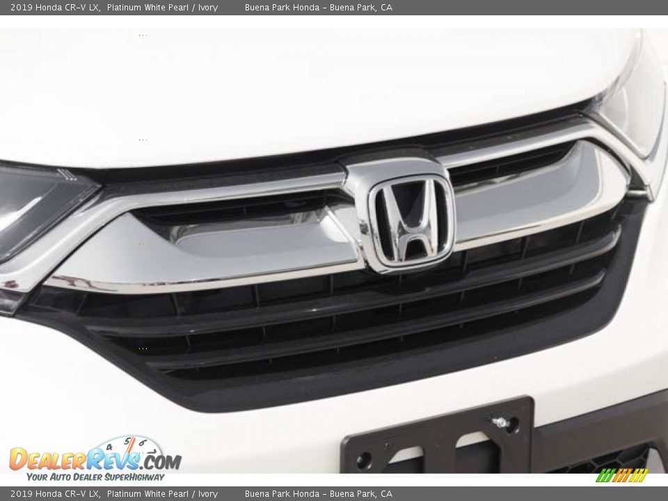 2019 Honda CR-V LX Platinum White Pearl / Ivory Photo #4