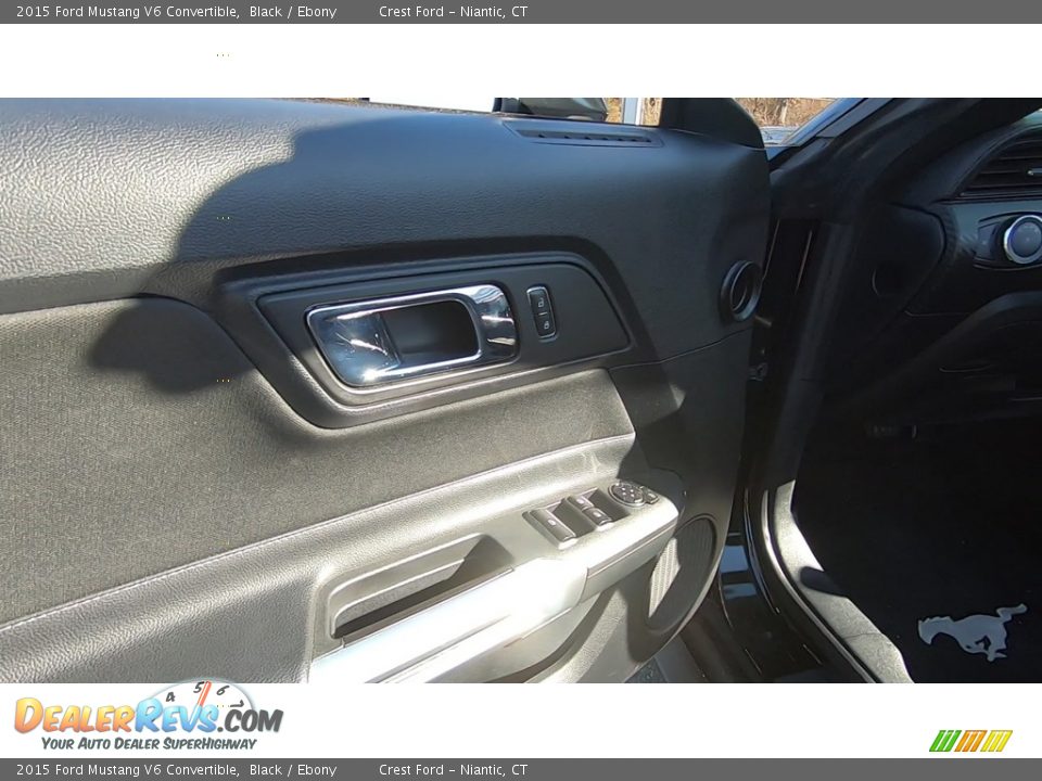 2015 Ford Mustang V6 Convertible Black / Ebony Photo #12