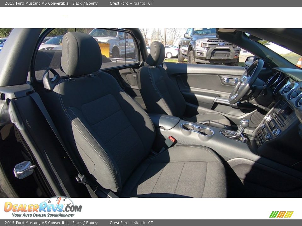 2015 Ford Mustang V6 Convertible Black / Ebony Photo #21