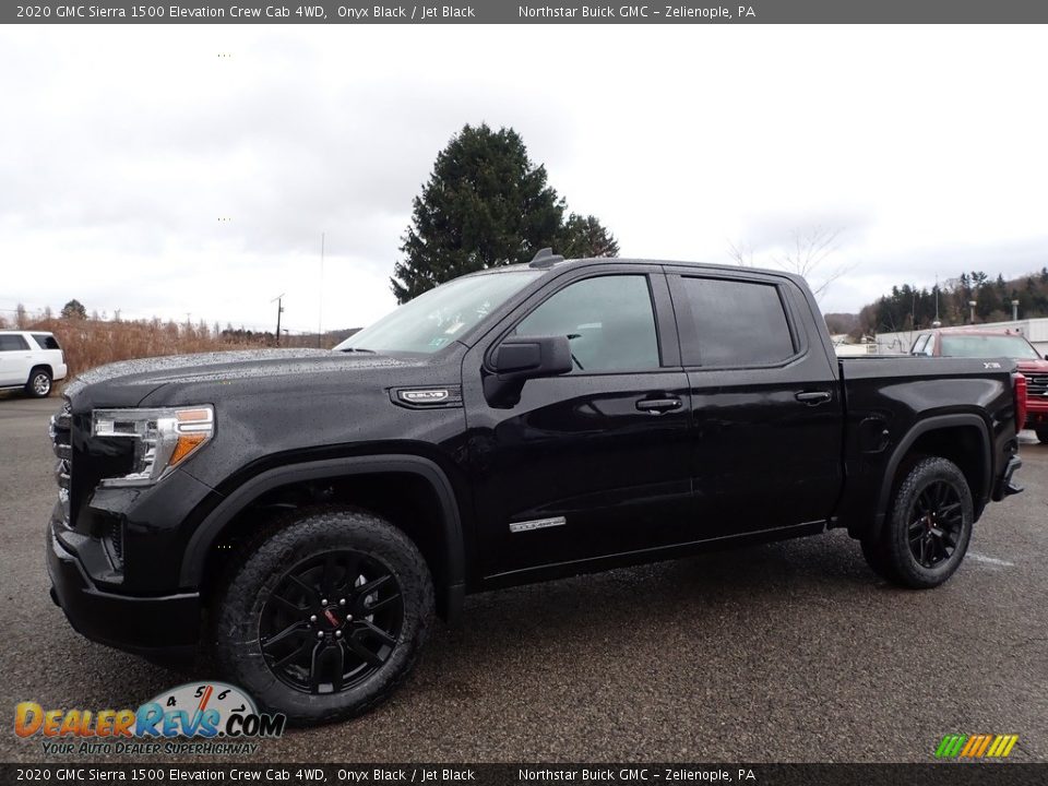 Front 3/4 View of 2020 GMC Sierra 1500 Elevation Crew Cab 4WD Photo #1