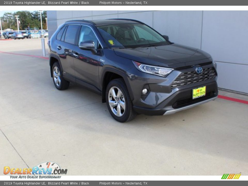 2019 Toyota Highlander LE Blizzard Pearl White / Black Photo #2