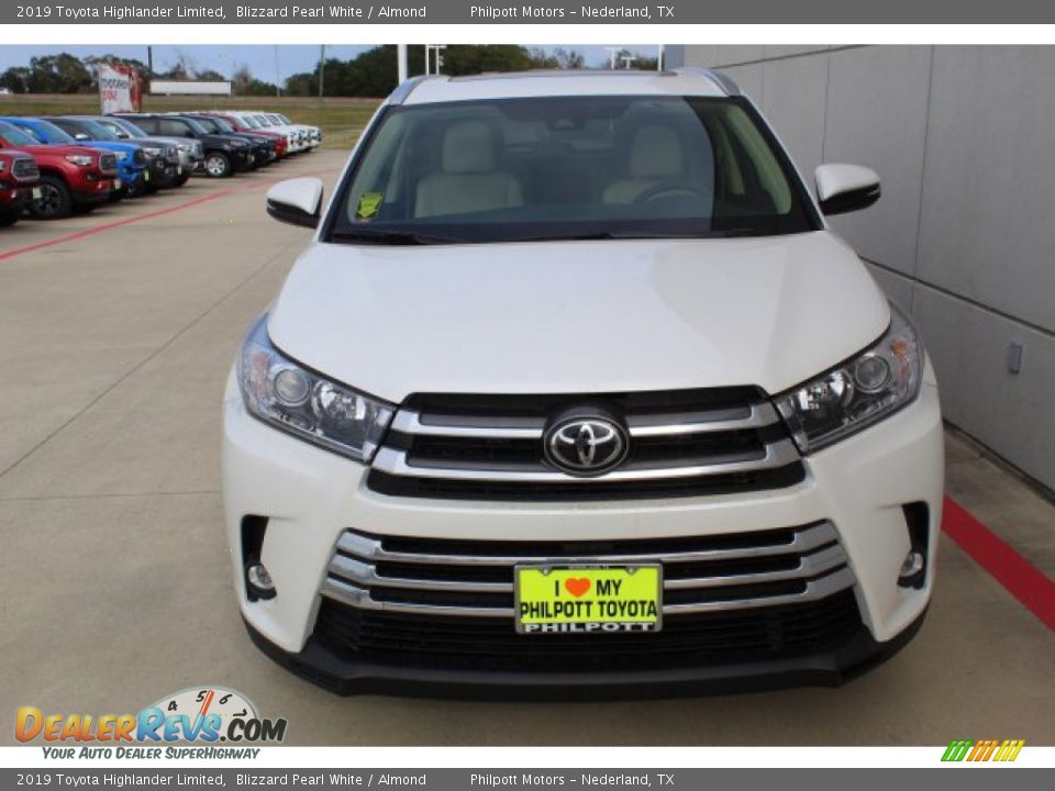 2019 Toyota Highlander Limited Blizzard Pearl White / Almond Photo #3