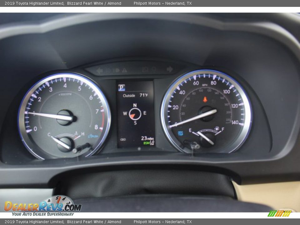 2019 Toyota Highlander Limited Blizzard Pearl White / Almond Photo #16