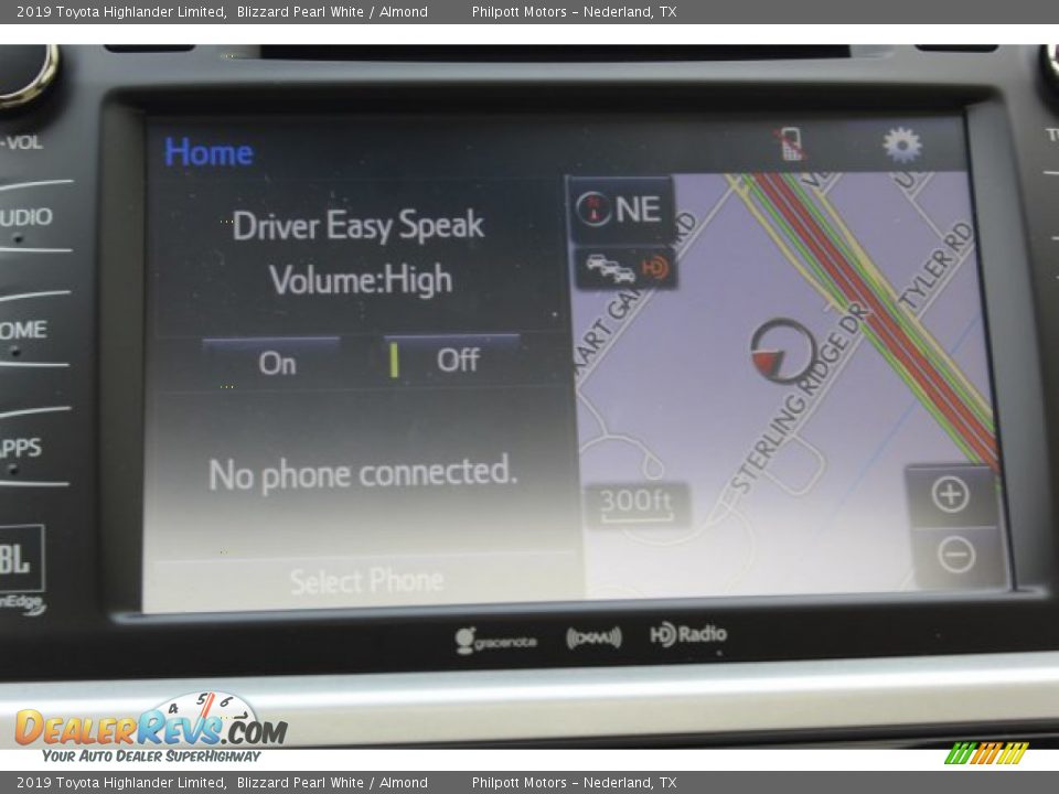 2019 Toyota Highlander Limited Blizzard Pearl White / Almond Photo #18