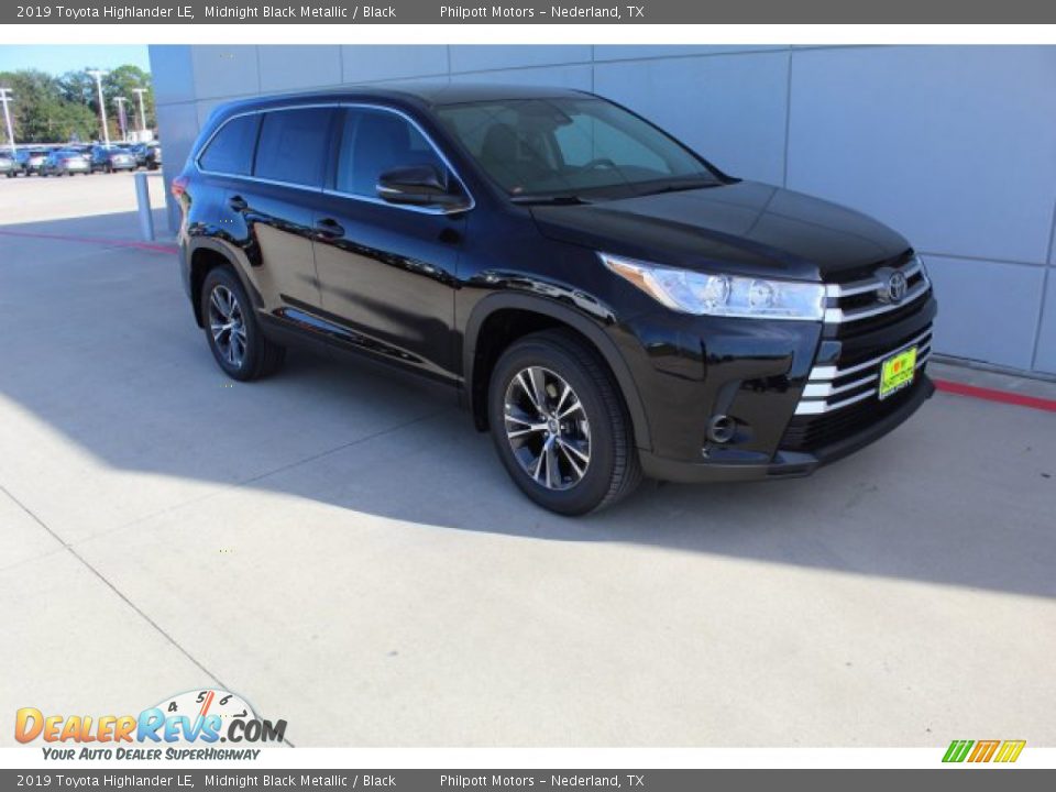 2019 Toyota Highlander LE Midnight Black Metallic / Black Photo #2