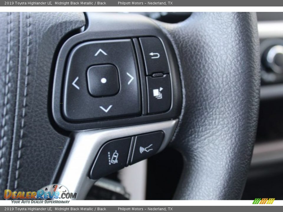 2019 Toyota Highlander LE Midnight Black Metallic / Black Photo #14