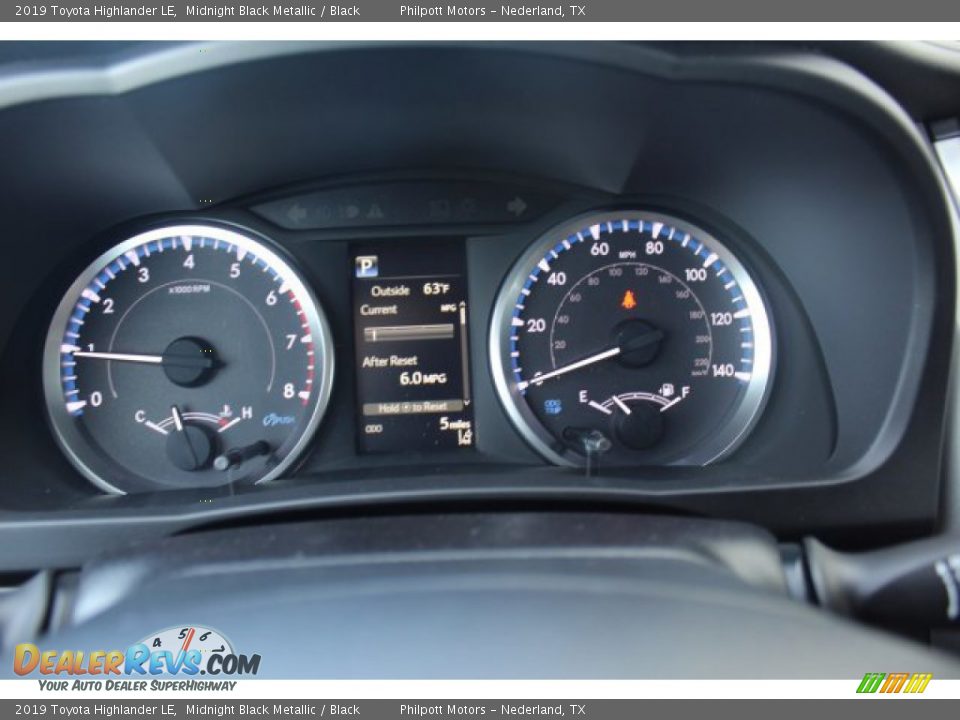 2019 Toyota Highlander LE Midnight Black Metallic / Black Photo #15