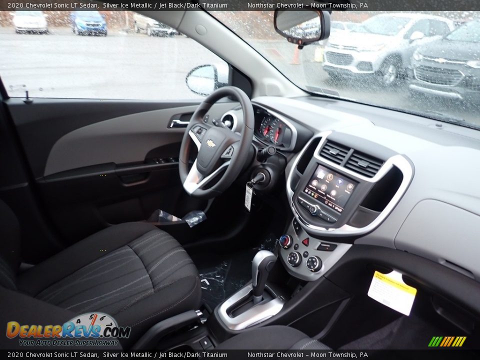 2020 Chevrolet Sonic LT Sedan Silver Ice Metallic / Jet Black/Dark Titanium Photo #10