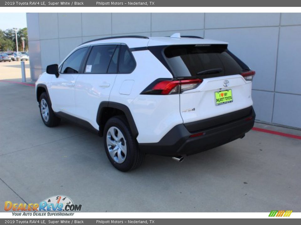 2019 Toyota RAV4 LE Super White / Black Photo #6