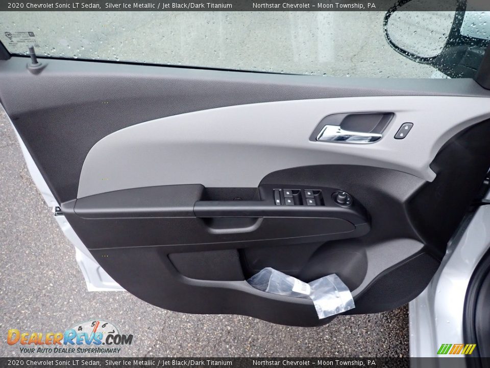 Door Panel of 2020 Chevrolet Sonic LT Sedan Photo #13