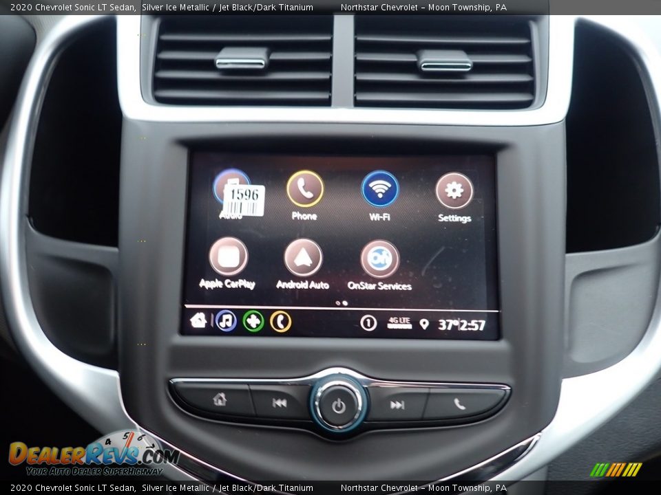 2020 Chevrolet Sonic LT Sedan Silver Ice Metallic / Jet Black/Dark Titanium Photo #16