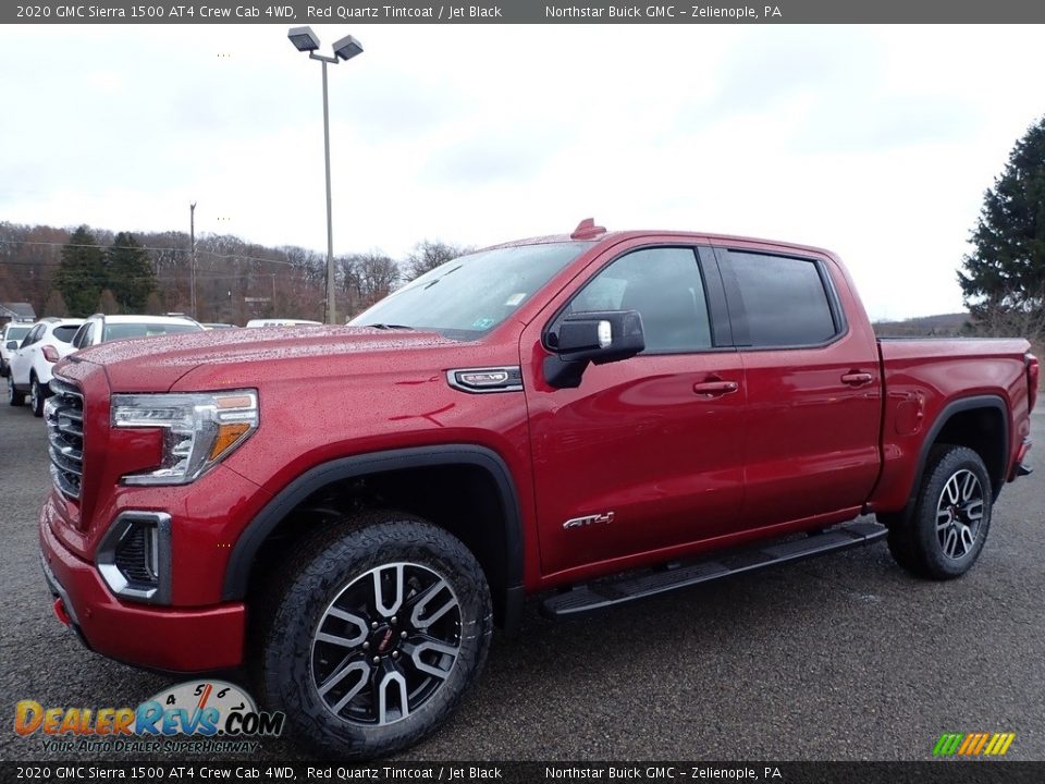 Front 3/4 View of 2020 GMC Sierra 1500 AT4 Crew Cab 4WD Photo #1