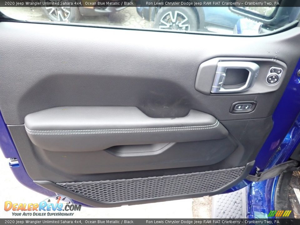 2020 Jeep Wrangler Unlimited Sahara 4x4 Ocean Blue Metallic / Black Photo #13