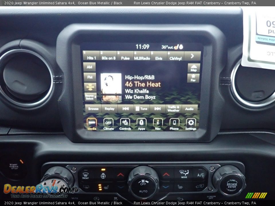 2020 Jeep Wrangler Unlimited Sahara 4x4 Ocean Blue Metallic / Black Photo #15