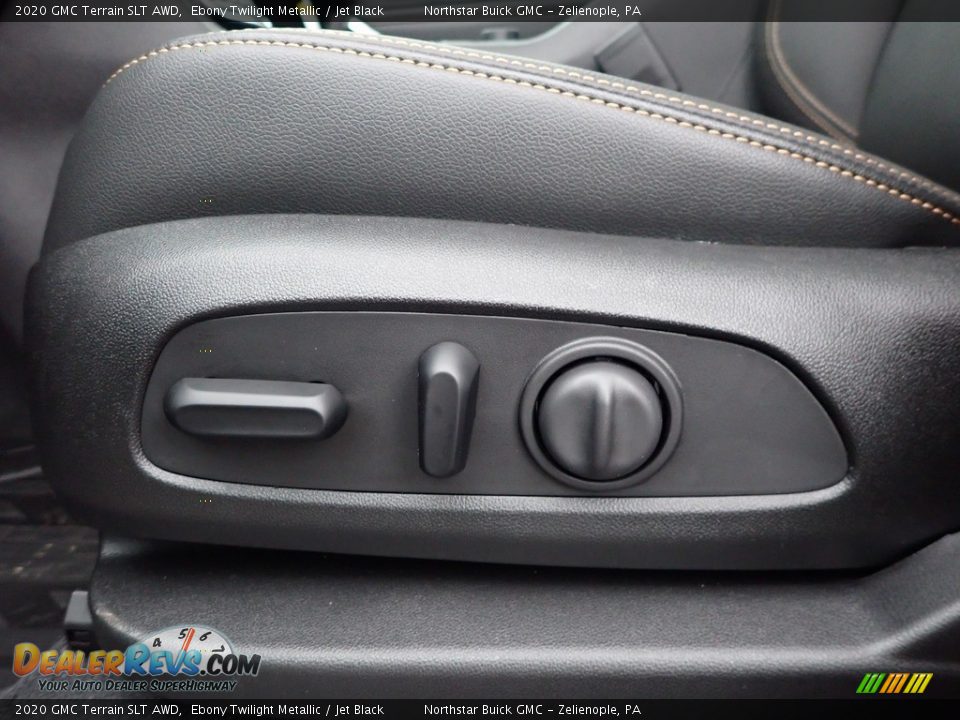 Front Seat of 2020 GMC Terrain SLT AWD Photo #12