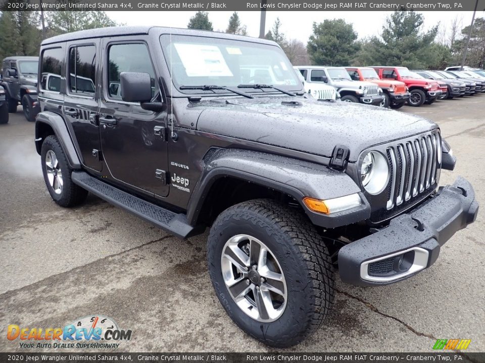 Front 3/4 View of 2020 Jeep Wrangler Unlimited Sahara 4x4 Photo #7