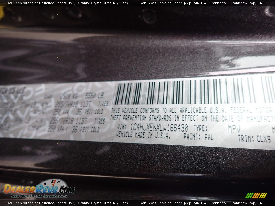 2020 Jeep Wrangler Unlimited Sahara 4x4 Granite Crystal Metallic / Black Photo #15