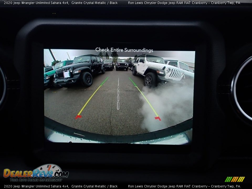 2020 Jeep Wrangler Unlimited Sahara 4x4 Granite Crystal Metallic / Black Photo #18
