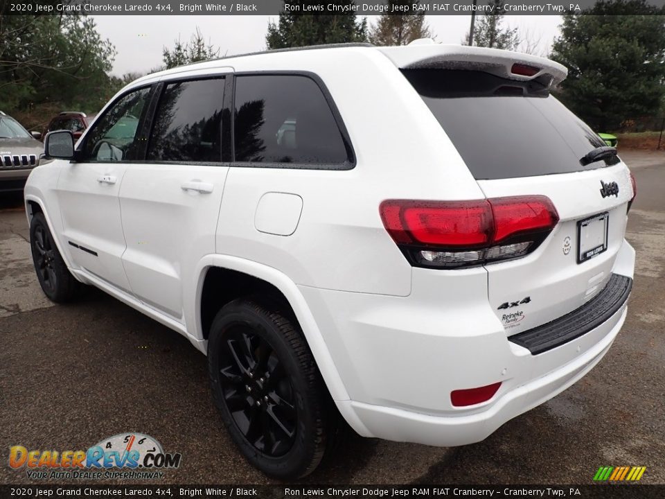 2020 Jeep Grand Cherokee Laredo 4x4 Bright White / Black Photo #3