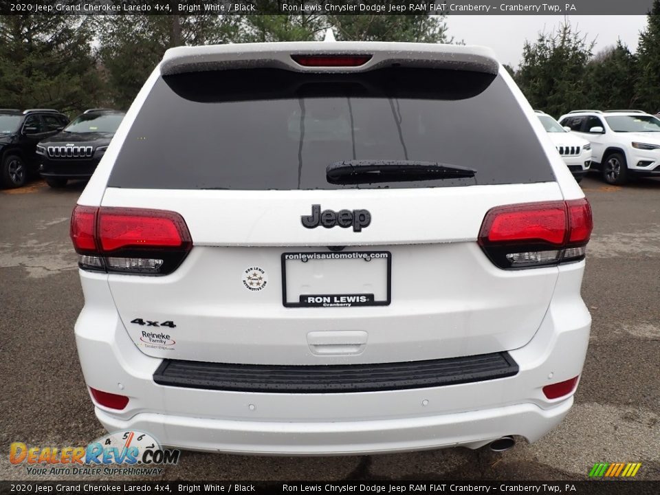 2020 Jeep Grand Cherokee Laredo 4x4 Bright White / Black Photo #4