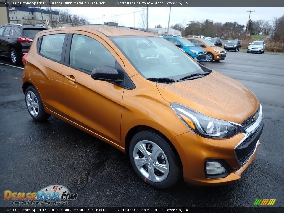 Front 3/4 View of 2020 Chevrolet Spark LS Photo #7