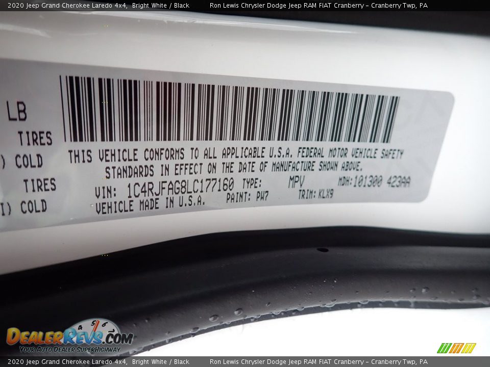 2020 Jeep Grand Cherokee Laredo 4x4 Bright White / Black Photo #14