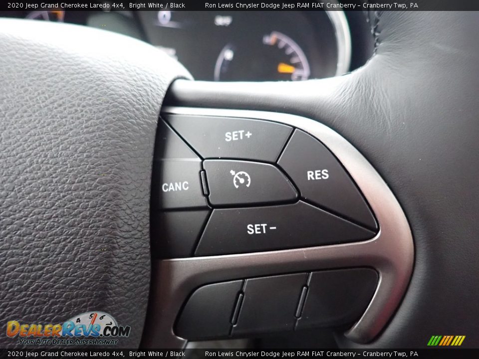 2020 Jeep Grand Cherokee Laredo 4x4 Bright White / Black Photo #19