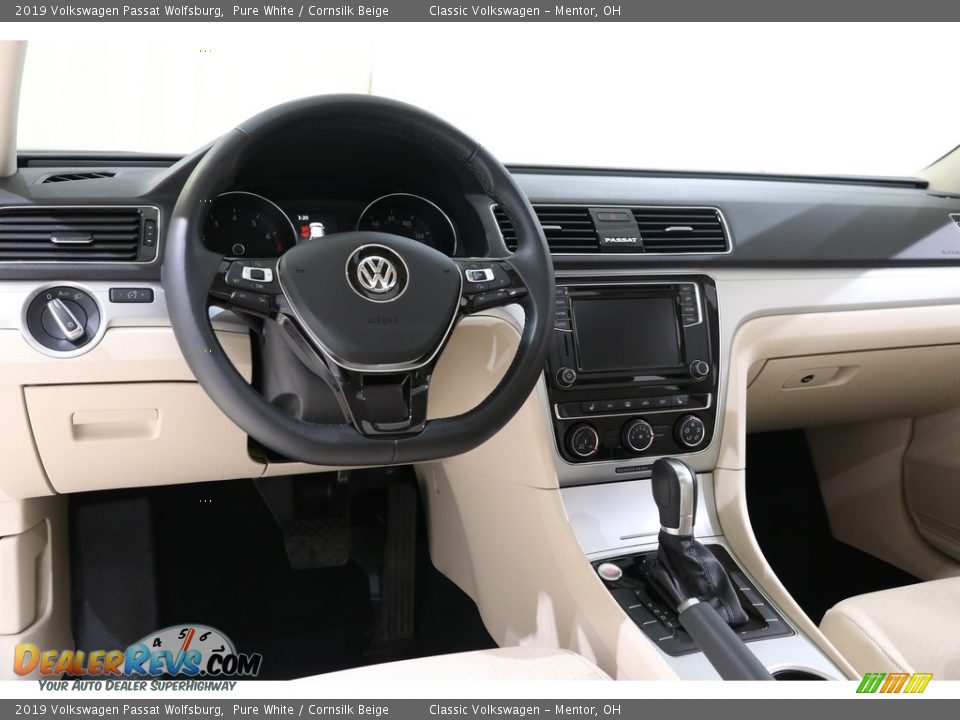 Dashboard of 2019 Volkswagen Passat Wolfsburg Photo #6