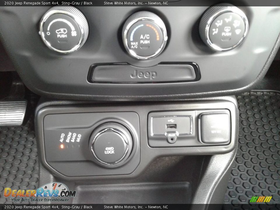 2020 Jeep Renegade Sport 4x4 Sting-Gray / Black Photo #23