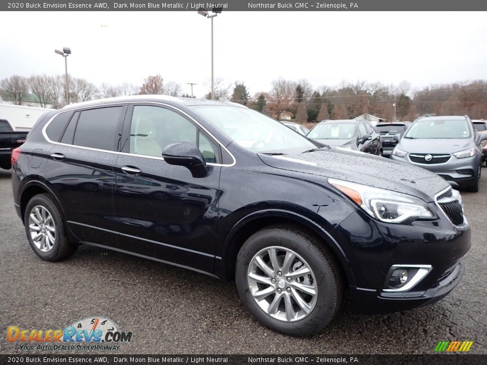 Front 3/4 View of 2020 Buick Envision Essence AWD Photo #3