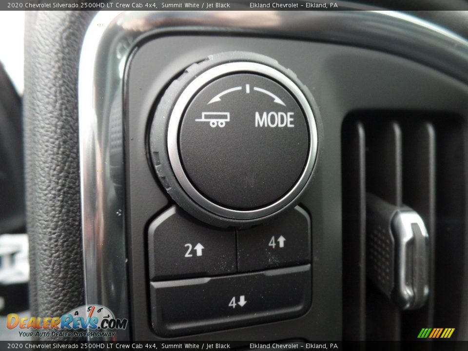 2020 Chevrolet Silverado 2500HD LT Crew Cab 4x4 Summit White / Jet Black Photo #26