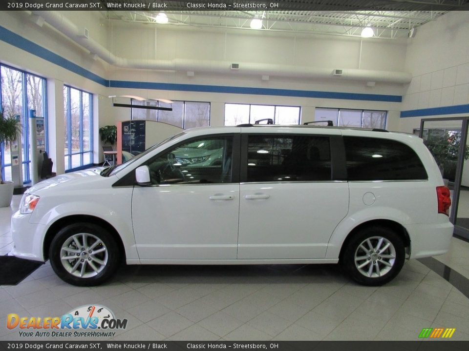 2019 Dodge Grand Caravan SXT White Knuckle / Black Photo #2