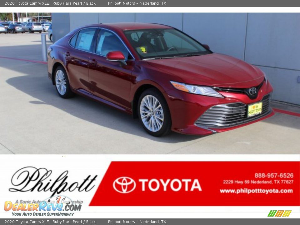 2020 Toyota Camry XLE Ruby Flare Pearl / Black Photo #1