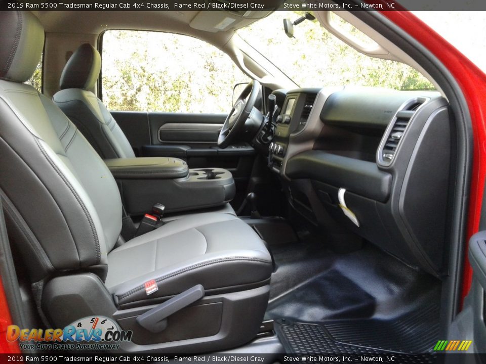 Black/Diesel Gray Interior - 2019 Ram 5500 Tradesman Regular Cab 4x4 Chassis Photo #14