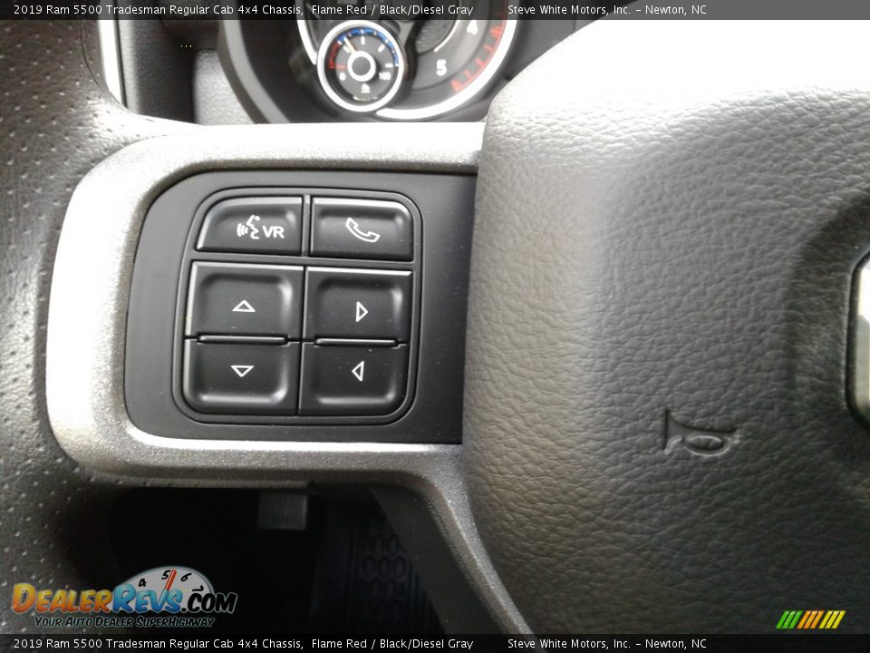 2019 Ram 5500 Tradesman Regular Cab 4x4 Chassis Steering Wheel Photo #15