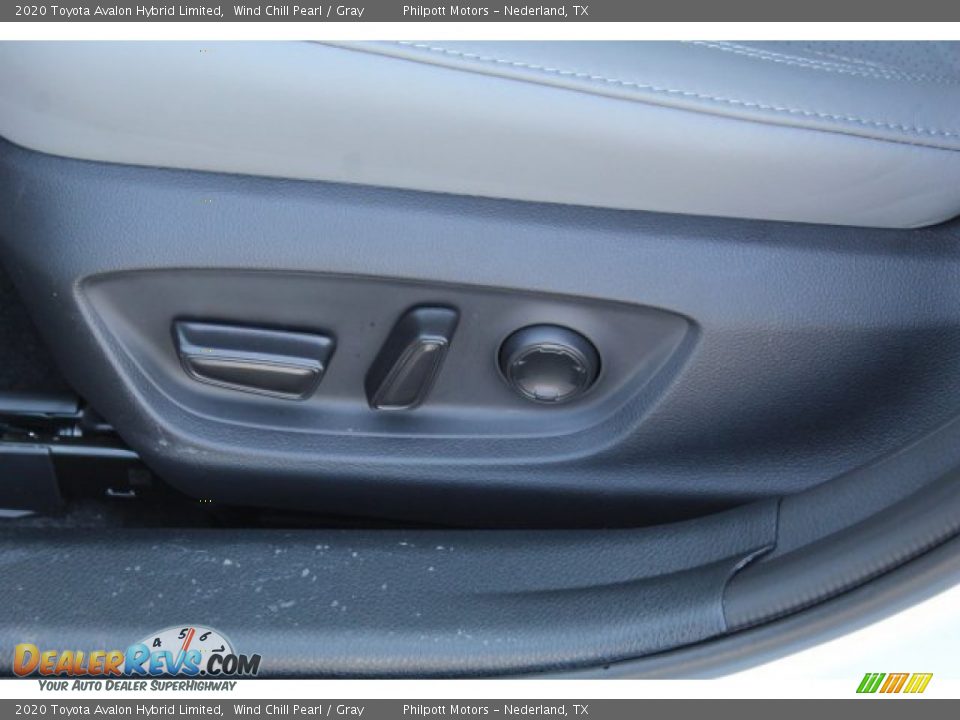 2020 Toyota Avalon Hybrid Limited Wind Chill Pearl / Gray Photo #11