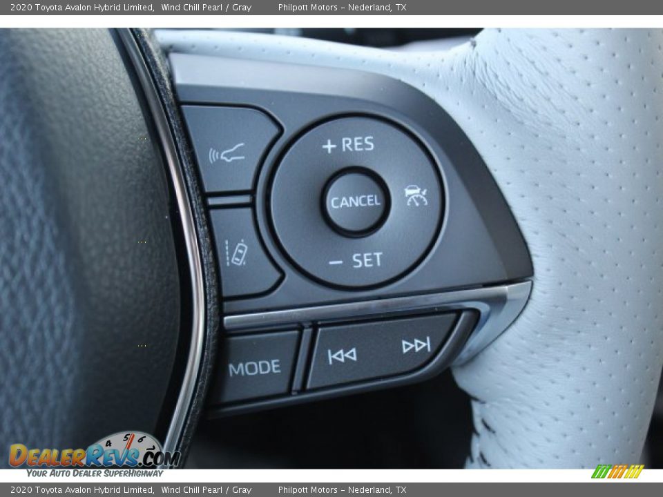 2020 Toyota Avalon Hybrid Limited Wind Chill Pearl / Gray Photo #13