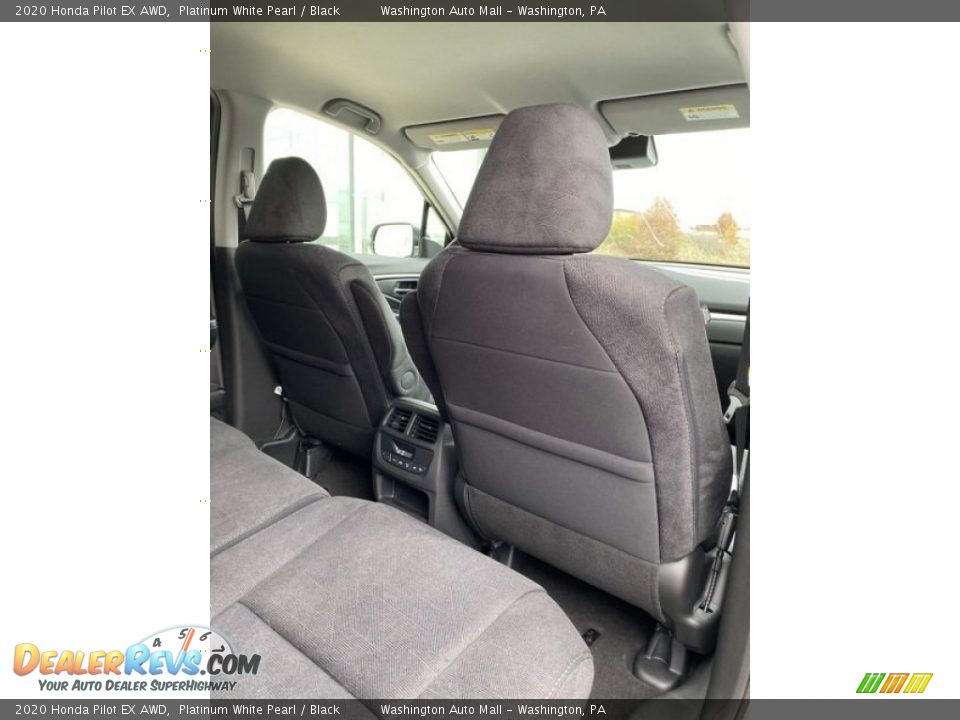2020 Honda Pilot EX AWD Platinum White Pearl / Black Photo #28