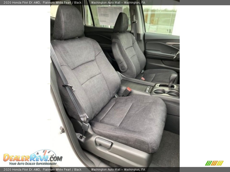 2020 Honda Pilot EX AWD Platinum White Pearl / Black Photo #31