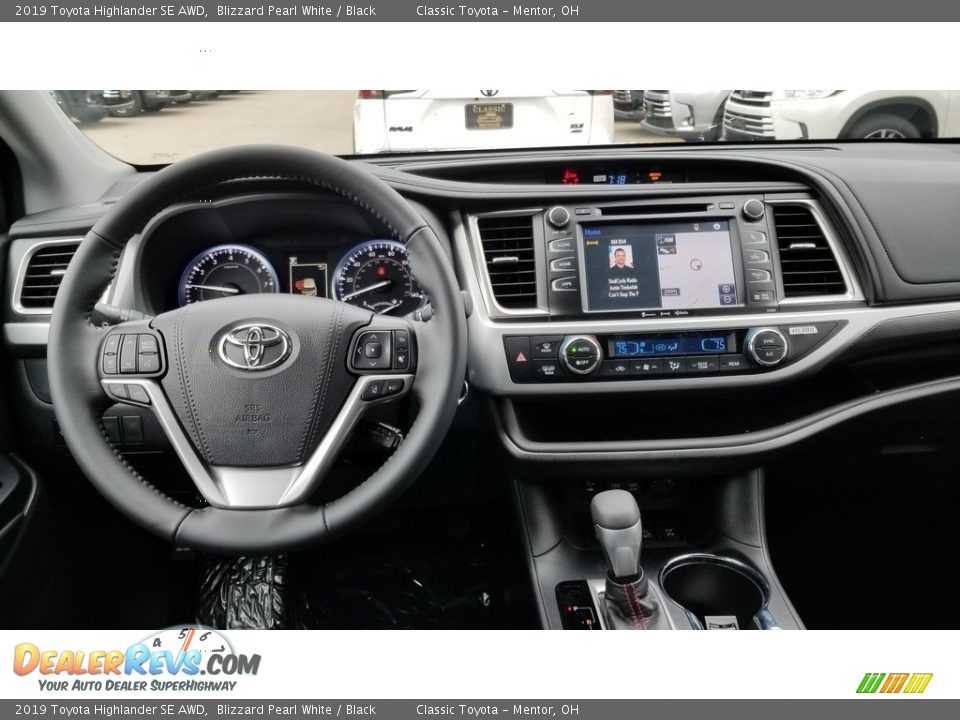 2019 Toyota Highlander SE AWD Blizzard Pearl White / Black Photo #4
