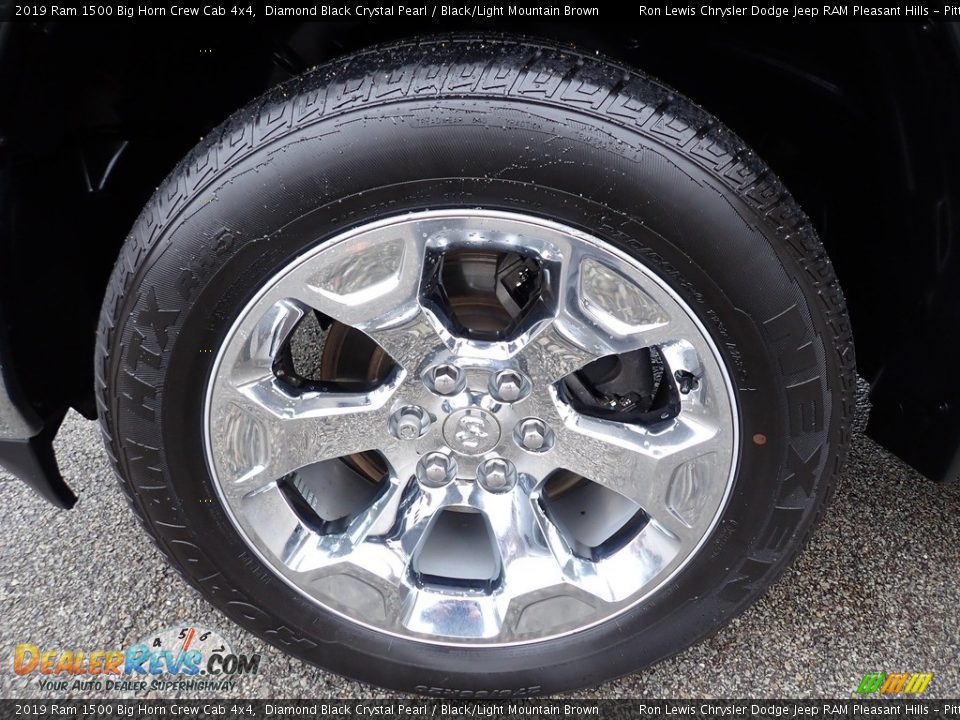 2019 Ram 1500 Big Horn Crew Cab 4x4 Diamond Black Crystal Pearl / Black/Light Mountain Brown Photo #9