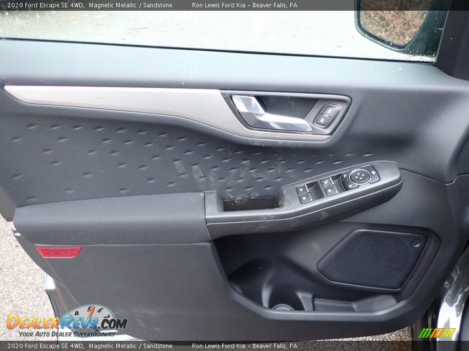 2020 Ford Escape SE 4WD Magnetic Metallic / Sandstone Photo #16