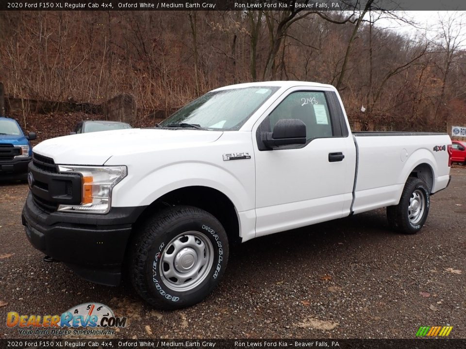 Front 3/4 View of 2020 Ford F150 XL Regular Cab 4x4 Photo #8