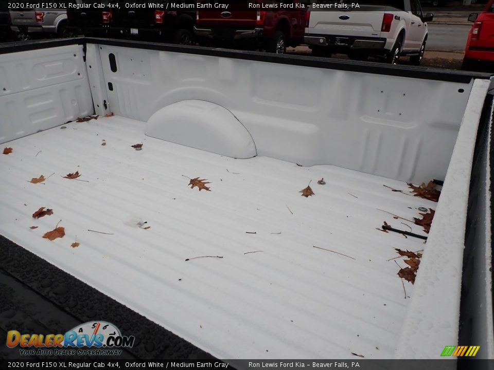 2020 Ford F150 XL Regular Cab 4x4 Oxford White / Medium Earth Gray Photo #12