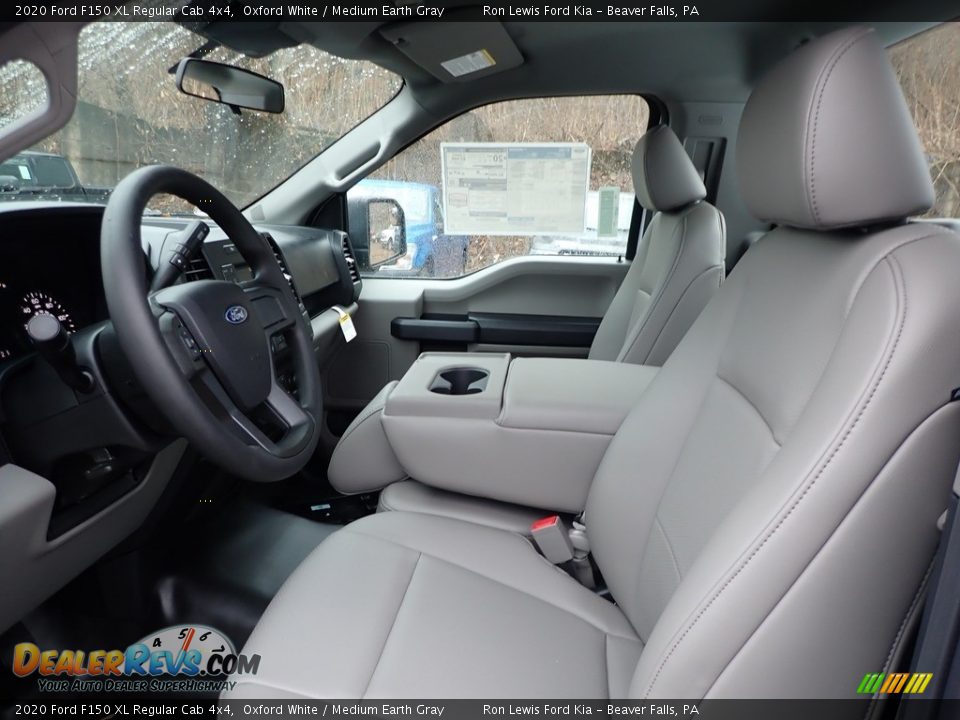 Front Seat of 2020 Ford F150 XL Regular Cab 4x4 Photo #13