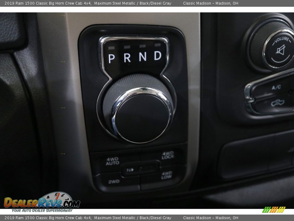 2019 Ram 1500 Classic Big Horn Crew Cab 4x4 Maximum Steel Metallic / Black/Diesel Gray Photo #8