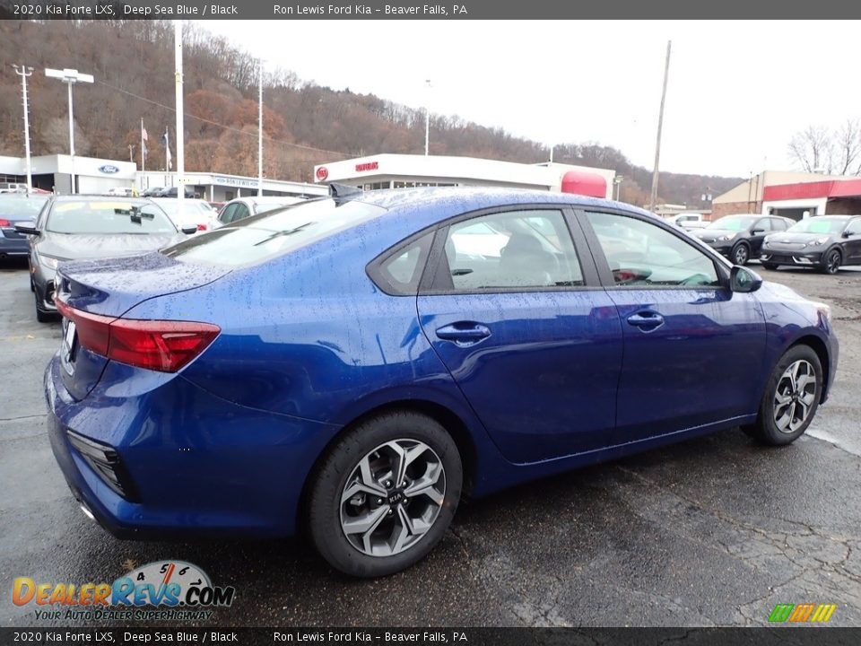 2020 Kia Forte LXS Deep Sea Blue / Black Photo #2