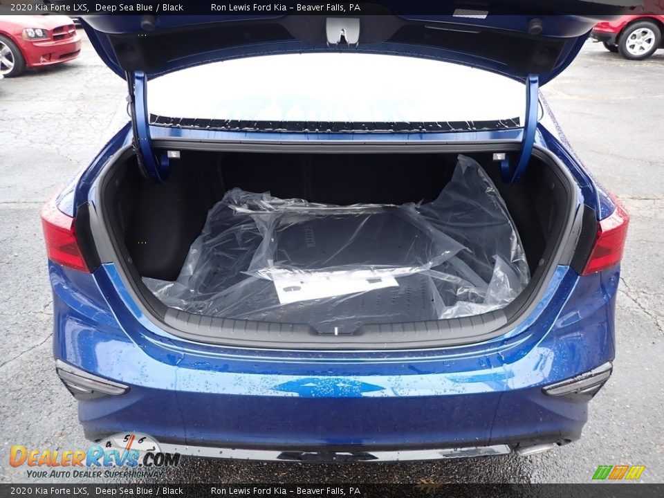 2020 Kia Forte LXS Deep Sea Blue / Black Photo #4
