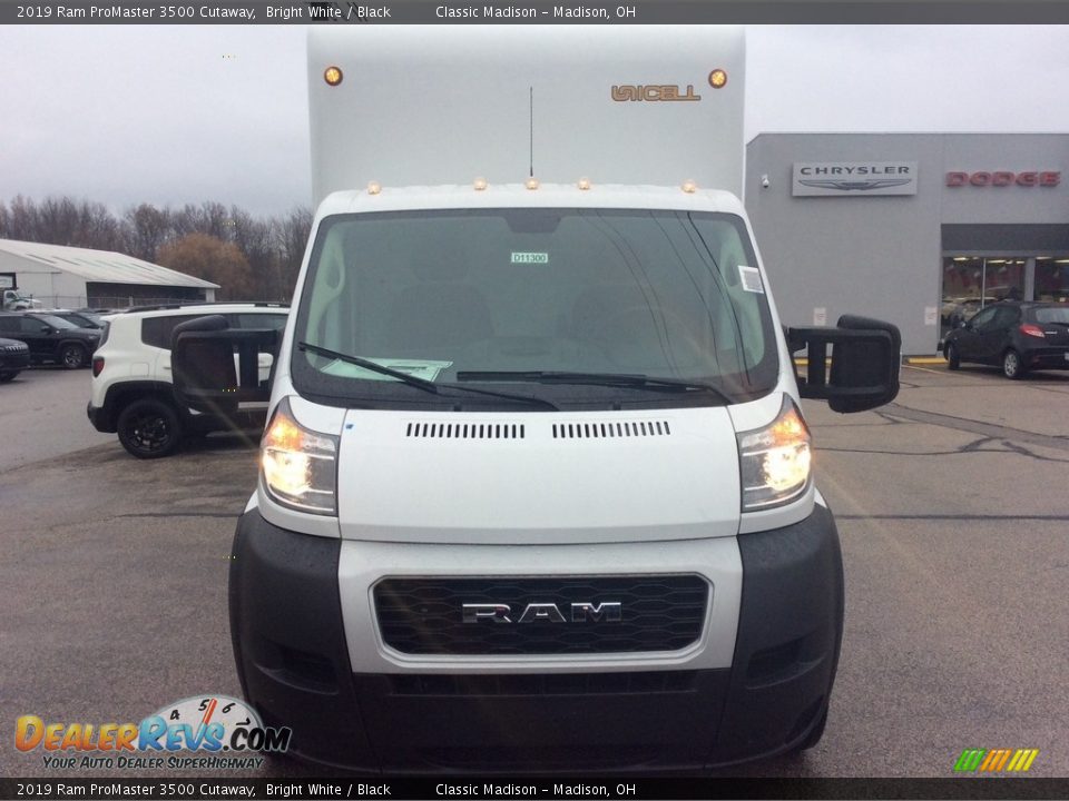 2019 Ram ProMaster 3500 Cutaway Bright White / Black Photo #4